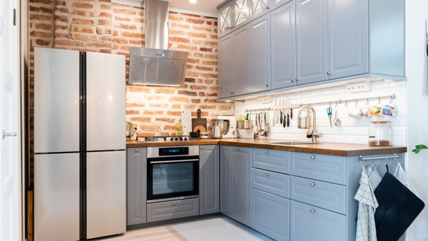 Кухня та їдальня