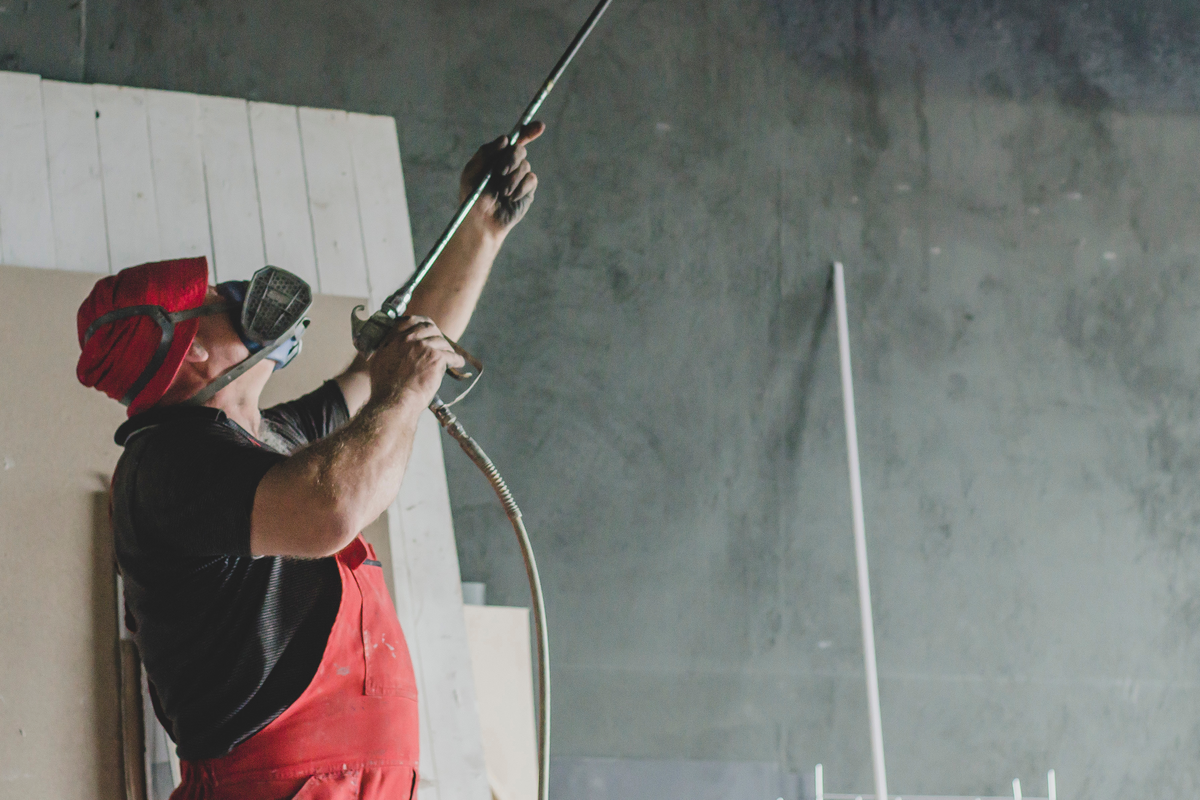 5. Лакування бетонних стель в сухих приміщеннях